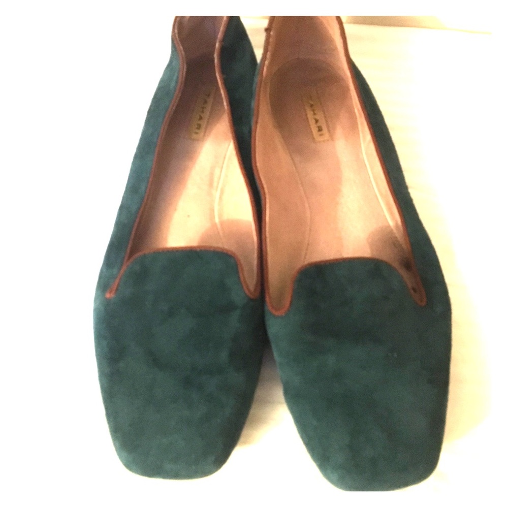 Tahari Blue Suede Flats